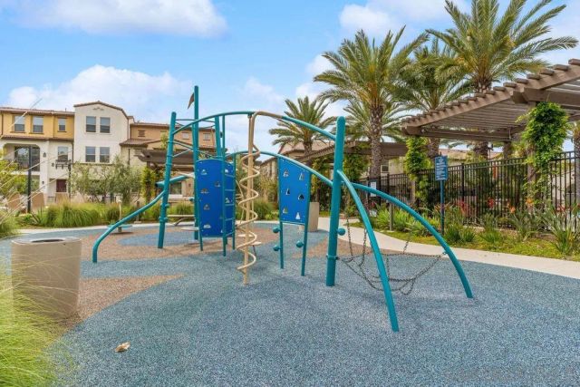 1708 Silverberry, Oceanside, CA 92056