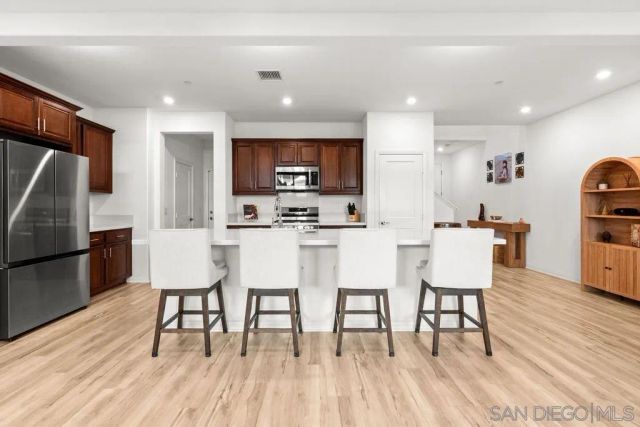 1708 Silverberry, Oceanside, CA 92056