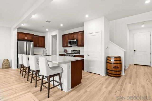 1708 Silverberry, Oceanside, CA 92056