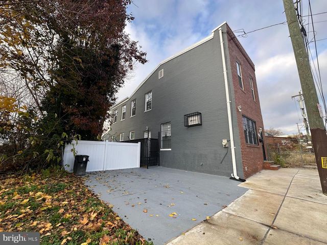 4666 DUFFIELD ST, Philadelphia, PA 19124