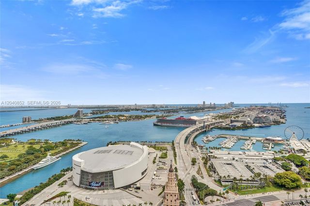 159 NE 6th Street 3916, Miami, FL 33132