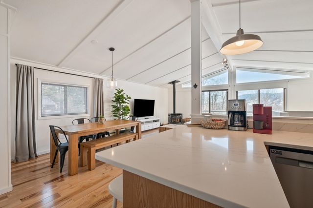 104 Alpstrausse Road, Bartlett, NH 03845