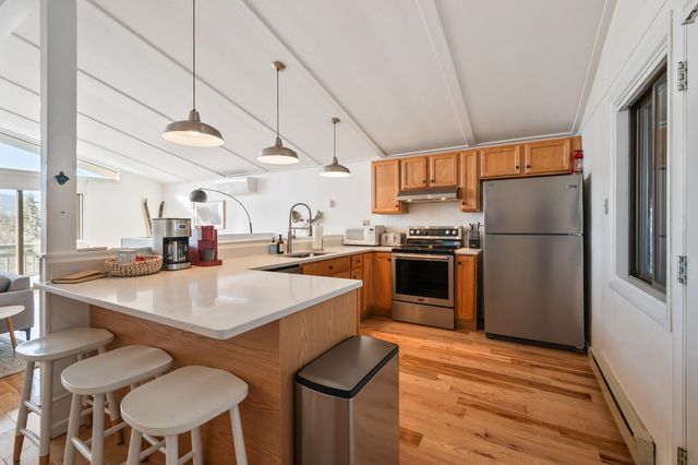 104 Alpstrausse Road, Bartlett, NH 03845