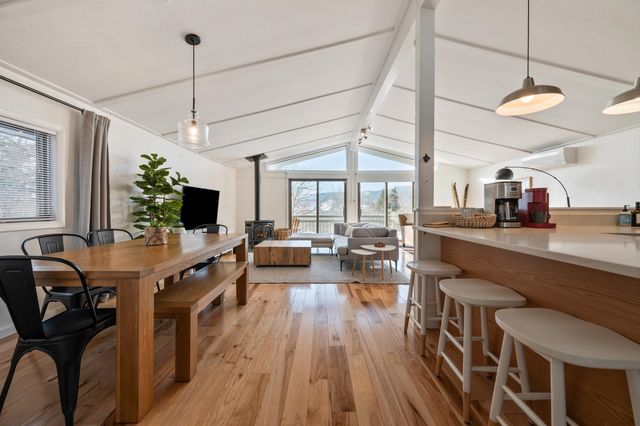 104 Alpstrausse Road, Bartlett, NH 03845