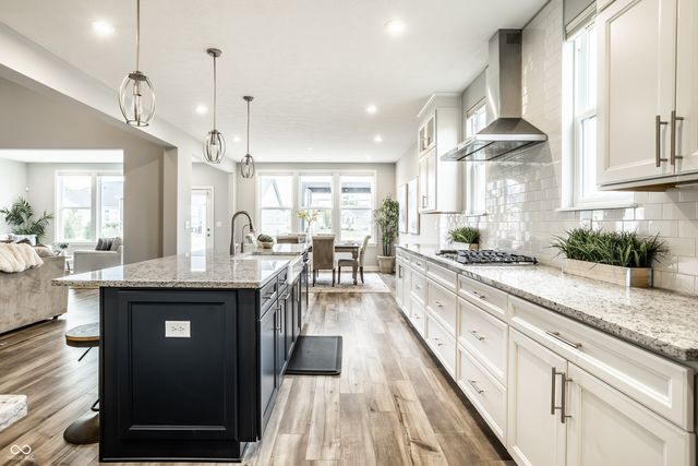 14850 Legacy Oaks Drive, Carmel, IN 46032