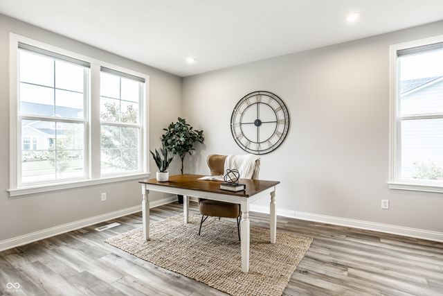 14850 Legacy Oaks Drive, Carmel, IN 46032