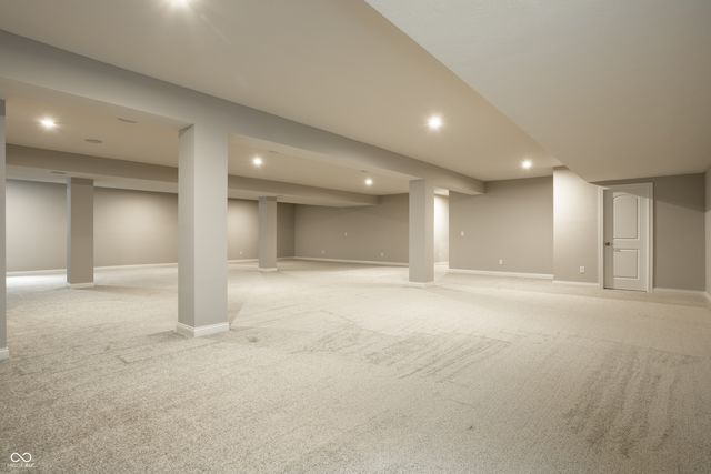 14850 Legacy Oaks Drive, Carmel, IN 46032