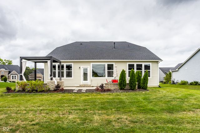 14850 Legacy Oaks Drive, Carmel, IN 46032