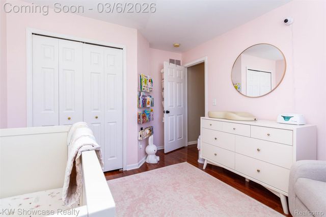 1747 Beechmont Street, Keego Harbor, MI 48320