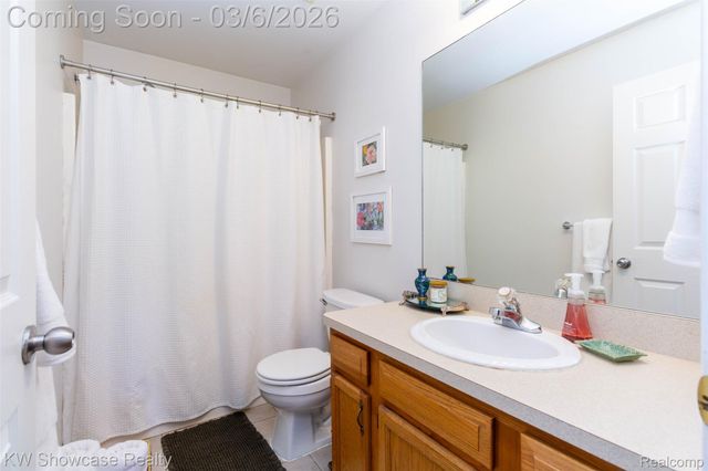 1747 Beechmont Street, Keego Harbor, MI 48320