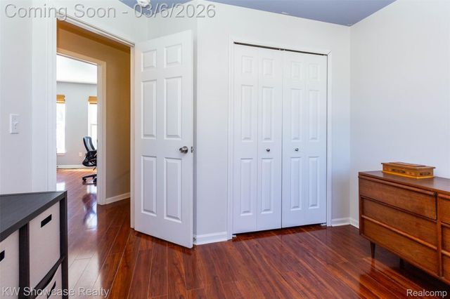 1747 Beechmont Street, Keego Harbor, MI 48320