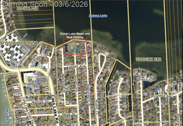 1747 Beechmont Street, Keego Harbor, MI 48320