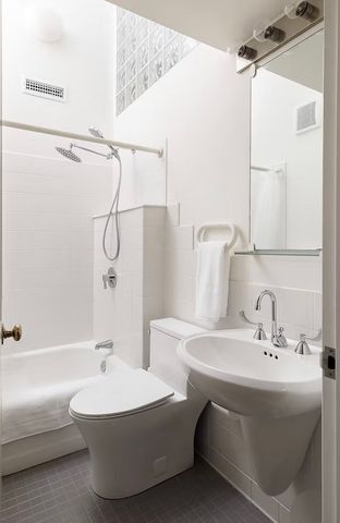 61 Otis St 3, Cambridge, MA 02141