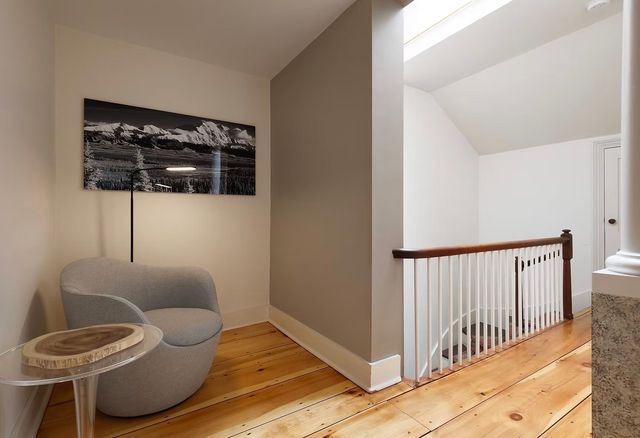 61 Otis St 3, Cambridge, MA 02141