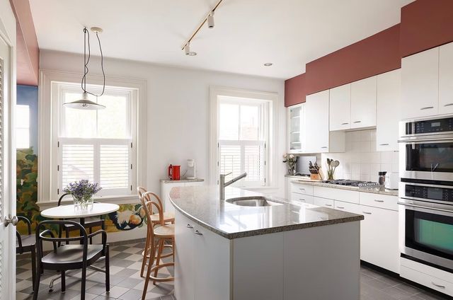 61 Otis St 3, Cambridge, MA 02141