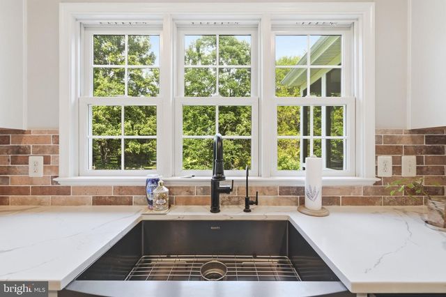 16219 BELLEVUE DR, Culpeper, VA 22701