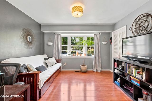 53 Maxwell Lane, Manalapan, NJ 07726