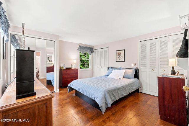 53 Maxwell Lane, Manalapan, NJ 07726