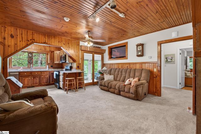 1310 Camp Creek Road, Taylors, SC 29687