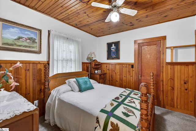 1310 Camp Creek Road, Taylors, SC 29687