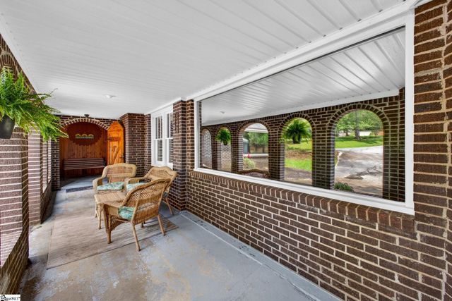 1310 Camp Creek Road, Taylors, SC 29687
