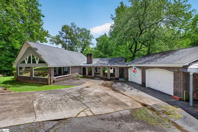 1310 Camp Creek Road, Taylors, SC 29687