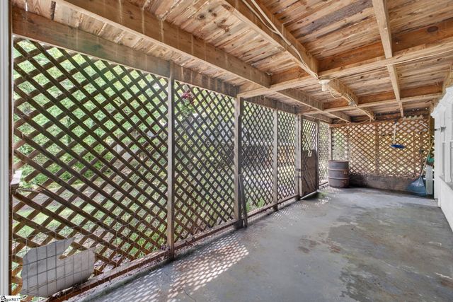 1310 Camp Creek Road, Taylors, SC 29687
