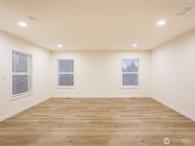 90 E Treewater Place, Shelton, WA 98584