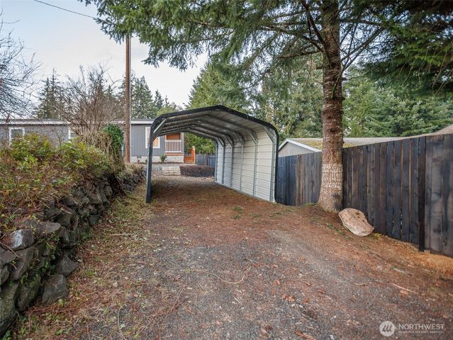 90 E Treewater Place, Shelton, WA 98584