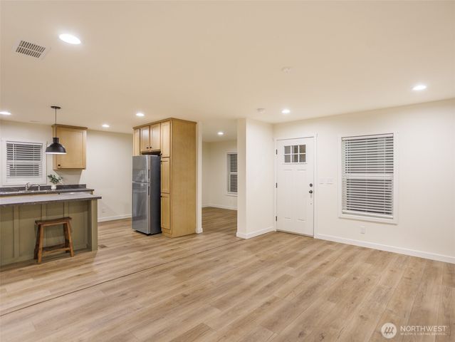 90 E Treewater Place, Shelton, WA 98584