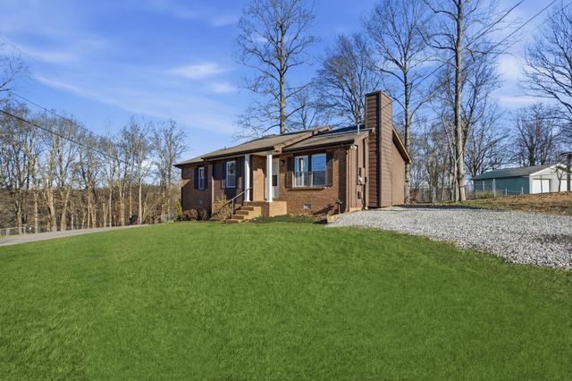 1801 Winding Way Dr, White House, TN 37188