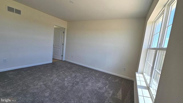235 DOYLESTOWN RD, Smyrna, DE 19977