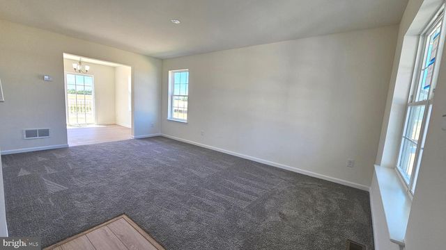 235 DOYLESTOWN RD, Smyrna, DE 19977