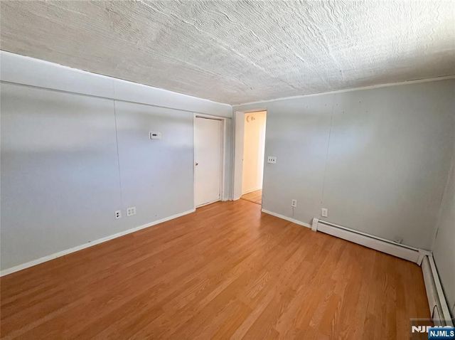 2622 Cleveland Avenue, Twp Of Washington, NJ 07676