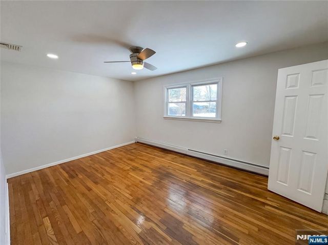 2622 Cleveland Avenue, Twp Of Washington, NJ 07676