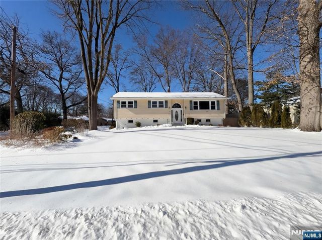 2622 Cleveland Avenue, Twp Of Washington, NJ 07676