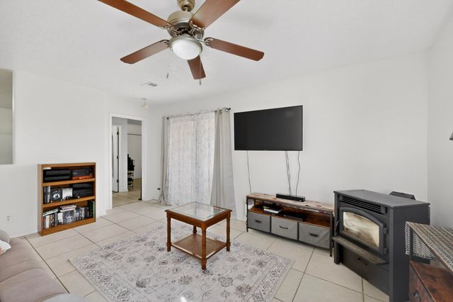 3032 Laurel Meadows Drive NE, Rio Rancho, NM 87144