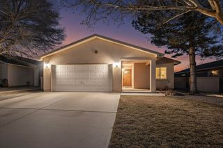 3032 Laurel Meadows Drive NE, Rio Rancho, NM 87144