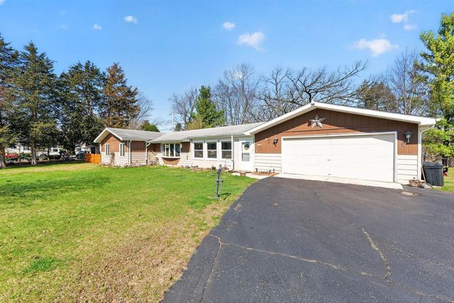33606 Bohner DRIVE, Burlington, WI 53105