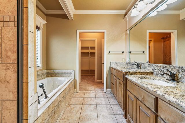 2513 Durango Drive, Benton, AR 72019