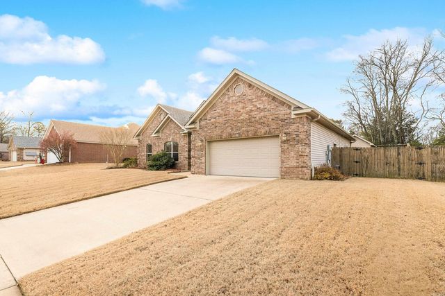 2513 Durango Drive, Benton, AR 72019