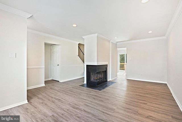 4119 DAWN VALLEY CT, Chantilly, VA 20151