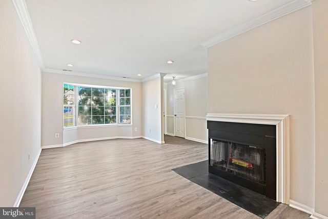 4119 DAWN VALLEY CT, Chantilly, VA 20151