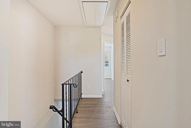 4119 DAWN VALLEY CT, Chantilly, VA 20151