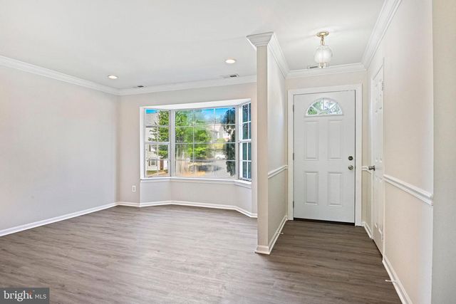 4119 DAWN VALLEY CT, Chantilly, VA 20151