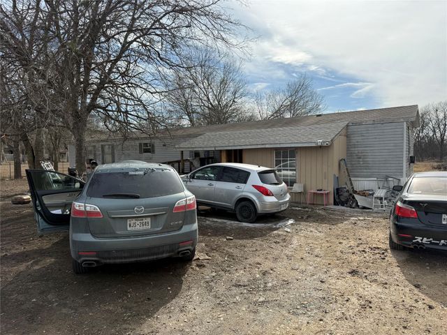 330 Joe Robinson DR, Kyle, TX 78640