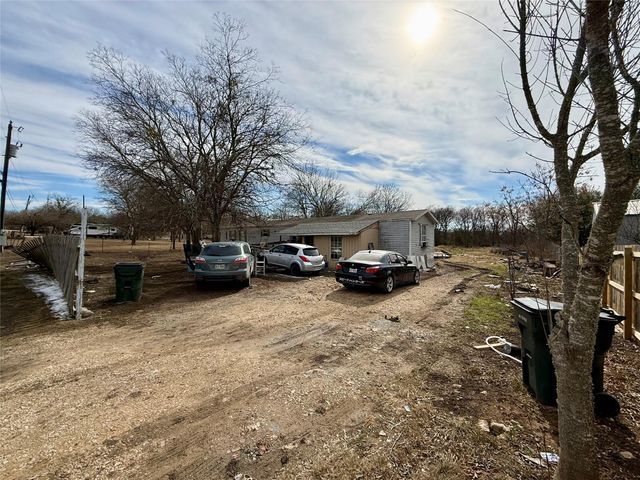 330 Joe Robinson DR, Kyle, TX 78640