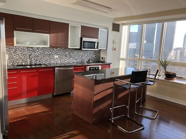 512 N Mcclurg Court 5210, Chicago, IL 60611