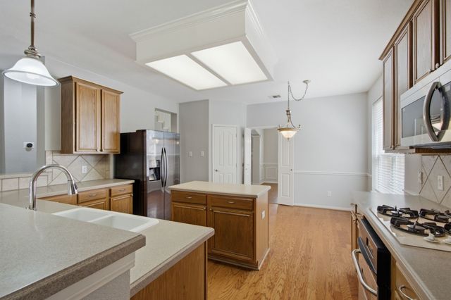 6208 Stewart Boulevard, The Colony, TX 75056