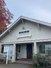 588 Roseland Ave, Santa Rosa, CA 95407